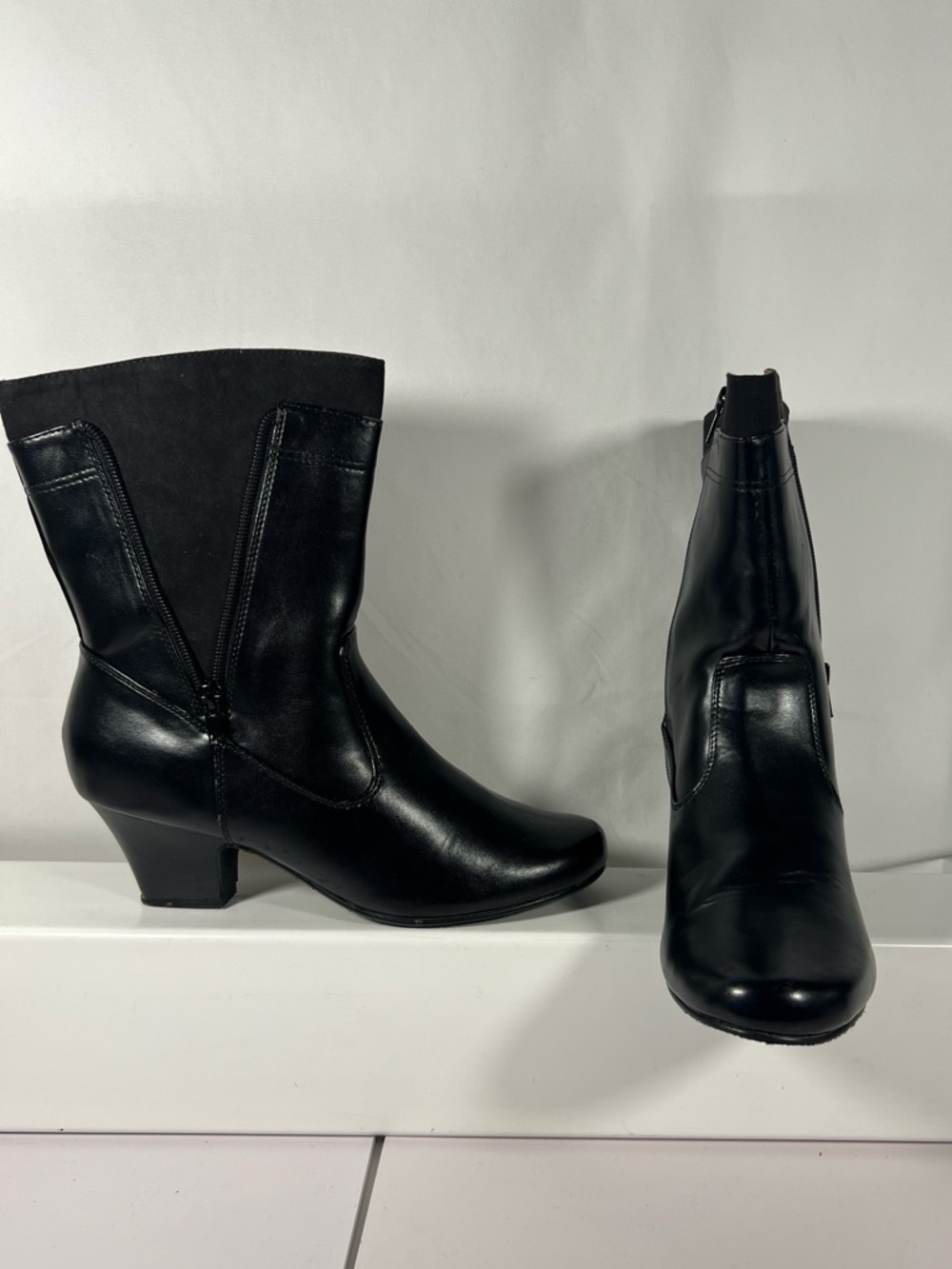 Comfortview Black Zip Ankle Boots Low Heel Size 9M